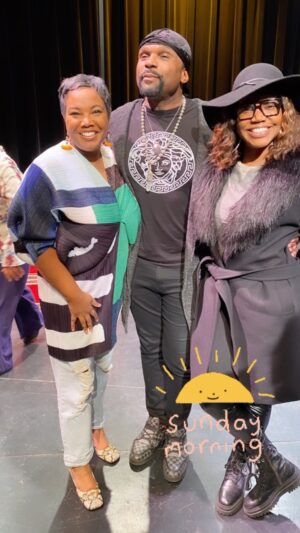 Kellie Shanygne Williams Instagram - Congratulations!!!!!!🎊🍾🎉🎈 @mrbbattle_ @dariusmccrary @beverly_hillz_90210 #familymatters dorienwilson_ @imjustterrence @akibarobinsonactress  @pauljerry @nalomerriman @diyonnalyons @actor_michaeljpatterson @nivre1220 @dreamflix_tv @dreammerchantmedia_llc #theparkerstvshow @jamieswann @darrindhenson #rottenapple #play #supportactors #soulfood #familymatterschristmas