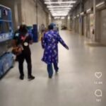 Kellie Shanygne Williams Instagram - Live last night with @dariusmccrary and @jomariepayton as we were walking into the convention center. Having a lot of fun and meeting some great people!