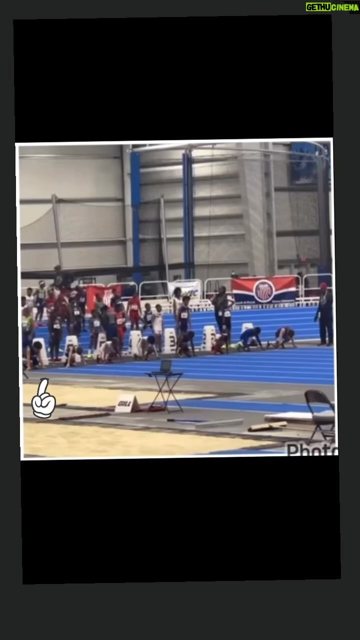 Kellie Shanygne Williams Instagram - Proud of my son @iamjohnejackson (all white lane 6). Keeping the energy by competing in the AAU Nationals and finishes #18 in the country. #trackandfield #aautrackandfield Great Job!!!! ❤️❤️❤️🏃🏾🏃🏾🏃🏾