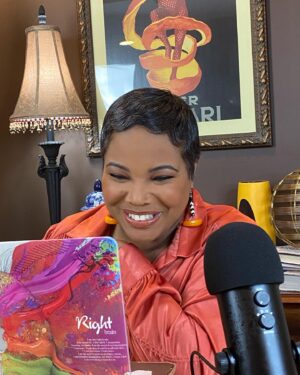 Kellie Shanygne Williams Instagram - #welcometothefamily @telma_hopkins @dreamflix_tv @dreammerchantmedia_llc #backtobusiness #workingmom