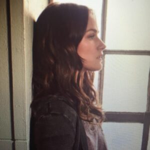 Kelly Overton Instagram - #fbf Vanessa...Season 1 #vanhelsing #3moreweeks #oct5