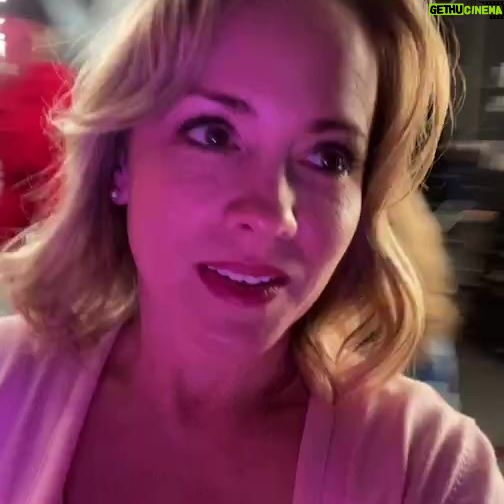 Kelly Stables - 2.9K Likes - What is happening.