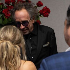Kelly Stables Instagram - Oh what a night! Finally pausing to post pics from hosting the 15th annual @burbankfilmfest Awards gala with the undeniably incredible @timburton Such a great time honoring this legend with the hugely talented  @dannyelfman 
Congratulations to all of the filmmakers. I saw most of the screened movies and WOW! Burbank brings it! Thank you to @kurtrpat @selahvictor @ericpete @bridgetkyle @vluu @yolakin @dsroth99 @realjennifertaylor @kevinbootphotography @lasdoscreative @tyronetannofficial 
#timburton #indiefilm #hotpink