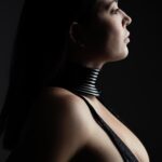 Kelly Helard Instagram - Jeu concours Finir la fin d’année en beauté, lisez la suite : 3 GAGNANTS pour ce jeu Nous avons décidé de vous offrir 3 lots : Gagnant 1/ un appareil photo Nikon Z 30 16-50 pour capturer vos images et vos plus beaux moments d’une valeur de 959€ Gagnant 2/ Un bon cadeau victoria secret d’une valeur 50 € Gagnant 3/ le livre de Kelly Helard vous sera offert ainsi que les 2 livres d’emilie zangarelli Comment participer : Like la publication Mentionner en commentaire 3 personnes de votre entourage Suivre sur instagram @EmilieZangarelli, @nikonfr et @KellyHelard #publicite Les gagnants seront tirés au sort le 31/12/23