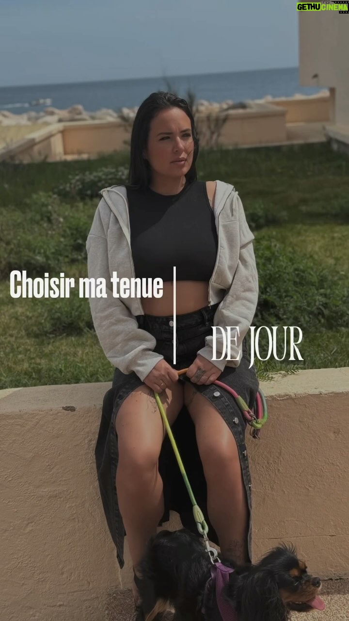 Kelly Helard Instagram - Choisir ma tenue de jour ….. avec Une sélection à 1 euro avec le code : dmn3534 (lien en bio) @temu_france #publicite