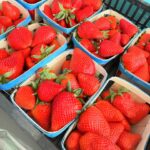 Kelly Helard Instagram – Jour de marché au lavandou 
Le kiff de ramener tout ça !! 
J’ai retrouvé @lemarchedejuly où on a pu goûter à beaucoup de fruits et légumes un bonheur 
#produitoffert 
Qu es ce que vous achetez vous au marché ?