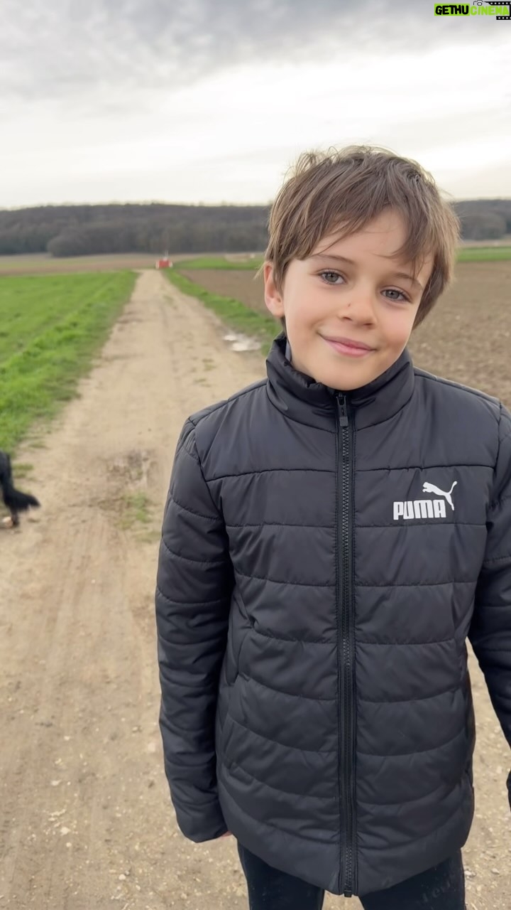 Kelly Helard - 6.1K Likes - Ça grandit vite et tout ça ne me rajeunit pas !!
J’ai eu mes enfants très tôt et vous ?