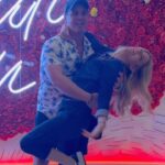 Kelly Kruger Instagram - Happy Birthday to the man who never stops sweeping me off my feet!! 🎉🥳 The most incredible dad, husband, person and friend. Every good part of me is because of you. You always go along with my crazy ideas and smile while doing them. I am one lucky girl to be on this ride with you!! I love you!!!! May all your dreams and wishes come true this year. And no I won’t do you dirty with the photos i have like u do to me. Maybe on Father’s Day 🤣 @theedarinbrooks #happybirthday #husbandandwife
