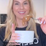 Kelly Kruger Instagram - HERE 👇🏻 Gluten free high protein cookie dough or cookie dough ice cream, it’s your world You love my high protein cookie dough balls you are going to LOVE LOVE this!! Anytime you’re craving that nighttime sweet snack, have this and it will check all the boxes!!! Who’s making this?! Here are the ingredients for a single serve : 2 tbs nut butter of choice 1/4-1/2 cup vanilla Greek yogurt 1 tbs protein powder 1tbs honey 1 tbs almond flour Chocolate chips (we don’t need to measure those) Mix together and freeze for 10 min #cookiedough #highprotein #glutenfree #glutenfreefood #snack #eeeeats #feedfeed #cookies #comfortfood #protein #refinedsugarfree #healthysnacks #icecream