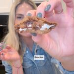 Kelly Kruger Instagram - HERE! 👇🏻 The most delicious, easiest GLUTEN FREE s’mores cookies you will ever make (or eat) Comment “cookies” and I’ll DM you the full recipe. Would you rather make these or have them delivered? #cookie #smores #glutenfree #easyrecipes #eeeeats #feedfeed #baking #cookies #buzzfeedfood #healthyfood #snacks