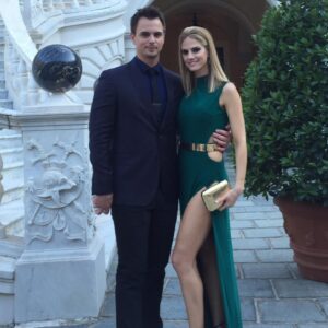 Kelly Kruger Instagram - Happy Anniversary to my better half  8 years of marriage, 2 kids, a foster fail pup (more to come) and a ton of adventures. As someone who was pretty jaded when it came to marriage you have made me a believer. Excited to do another 80 of these. Oh and sorry for the last pic. Wrong husband….

#marriedlife #husbandandwife #wedding #marriage