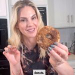 Kelly Kruger Instagram - HERE 👇🏻 For everyone who doesn’t like almond flour, here are 2 ingredient (ok 3) gluten free donuts that can be high protein if you use Greek yogurt. Note: if your dough is too wet and sticky add more flour and vice versa Ingredients 1 3/4 cup gluten free flour or regular self rising flour 1 cup vanilla yogurt 2 teaspoon baking powder (leave out if using self rising ) Use oil on your hands to prevent it from being too sticky Air fry at 350 for about 8-9 minutes #glutenfree #donuts #refinedsugarfree #easyrecipe #baking #eeeeeats #feedfeed #vegan