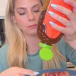 Kelly Kruger Instagram - Air Fried Grape Sandwich 🥪 🍇 This is super interesting. If you’re into food pairings like this you will love! I just used cream cheese on gluten free sourdough. Have you tried this yet?? Would you? Grapes Olive oil Salt / Pepper Air fry at 400 for about 10 minutes Add to whatever spreadable cheese toast you like! #grapes #sandwich #glutenfree #easyrecipe #airfryer #airfryerrecipes #eeeeeats #creamcheese #viralrecipe