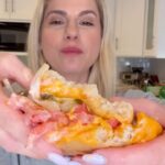 Kelly Kruger Instagram - HERE! 👇🏻👇🏻👇🏻 IN N OUT grilled cheese made at home is always better. It’s really quick and easy to make, gluten free (if u want) organic if you so choose. So would u make this or would you rather just go get one? Or are you a burger person? Gluten free (or regular) bun Cheddar. Cheese (or cheese of choice) Lettuce Pickles Tomato Carmelized onions Chiles (I used pepperoncini) Sauce 1/2 cup mayonnaise 3 tablespoons ketchup 2 tablespoons sweet pickle relish 1 1/2 teaspoons sugar (I use date or coconut) 1 1/2 teaspoons distilled white vinegar #grilledcheese #innout #glutemfree #easyrecipe #vegetarian #eeeeats #buzzfeedfoods #feedfeed #recipeshare #cheese #cheeseburger