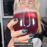 Kelly Kruger Instagram – I posted my nighttime concoction with chamomile tea but I realize some of you aren’t tea people so here is the sleepy girl Mocktail. You actually feel like you’re having a cocktail but as opposed to alcohol which disrupts your sleep, this helps you. 

Comment “sleep” to get the recipe and links to the roller and cookie dough balls sent to your DM! 

#sleep #insomnia #sleepygirlmocktail #recipe #nightimeroutine #essentialoils