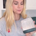 Kelly Kruger Instagram – “Oat” zempic is all over social media claiming to be helping people shed extra pounds. What are your thoughts on this? Mine are if you eat fiber, protein and less calories you will get the same effect without a youo situation when u stop. What are your thoughts?? Would you try this?
#weightloss #body #fitness #diet #healthylifestyle #weightlossjourney #fasting