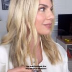 Kelly Kruger Instagram - FRIDAY FINDS ep 3! Are you taking care of your neck, chest and hands the way you take care of your face? I started noticing vertical lines on my neck and was looking for a solution. This @StriVectin Peptight™ Tightening Neck Serum Roller is helping tighten and prevent future lines. It’s so easy to incorporate into my daily routine because I just roll it on as a last step in my skincare before makeup. It takes 4 weeks to see results but the results are 🙌🏻 **Comment “link” and I’ll DM you the link to this amazing serum or you can get yours online @sephora #StriVectin #StriVectinPartner #TLNeckRoller