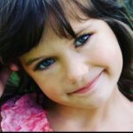 Kelly Preston Instagram - #tbt baby love 💞