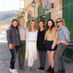 Kelly Preston Instagram - Celebrating #internationalwomensday working together on #OffTheRailsFilm with @sallysmack, @jseagrove2, @elizaabeth_dp celebrating in #Mallorca with our wonderful female director - Jules Williamson and Producer Arabella Paige Croft of @blackcamelpic @bkproductions #femalefilmmakerfriday