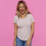 Kelly Preston Instagram - Today’s mood!