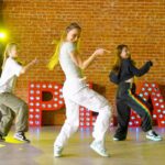 Kelly Sweeney Instagram - PYT 👸🏼 beginner/intermediate class every sunday 11am @theplaygroundla !!! #pyt - #michaeljackson 🎥 @shanebruce #kellysweeneychoreo #playgroundla #beginnerdance