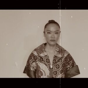 Kelly Tandiono Instagram - On this Kartini Day, I decided to post this monologue from a sci fi movie which I did recently that tells the tale of a noble woman who tries to encourage her people to withstand and retaliate after the massacre of her realm. The way she portrays reminds me of the late R.A Kartini the hero who fought for Indonesian women's emancipation. Her courage and charisma made her one of my role model. ♥️ . Happy Kartini Day to everyone 🇮🇩♥️ . #KartiniDay #womensupportingwomen #monologue #womenempowerment #HappyKartiniDay