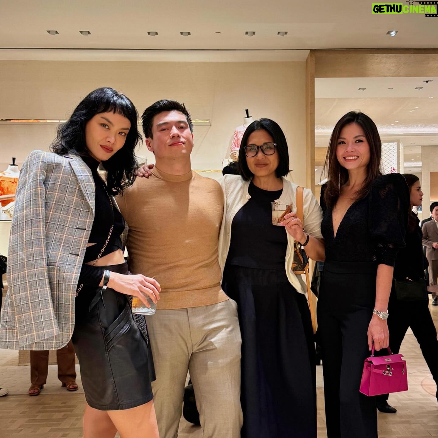 Kelly Tandiono Instagram - The latest flagship store @louisvuitton Indonesia @plazaindonesia ❤️ . #louisvuitton #plazaindonesia #highend #highfashion #indonesia