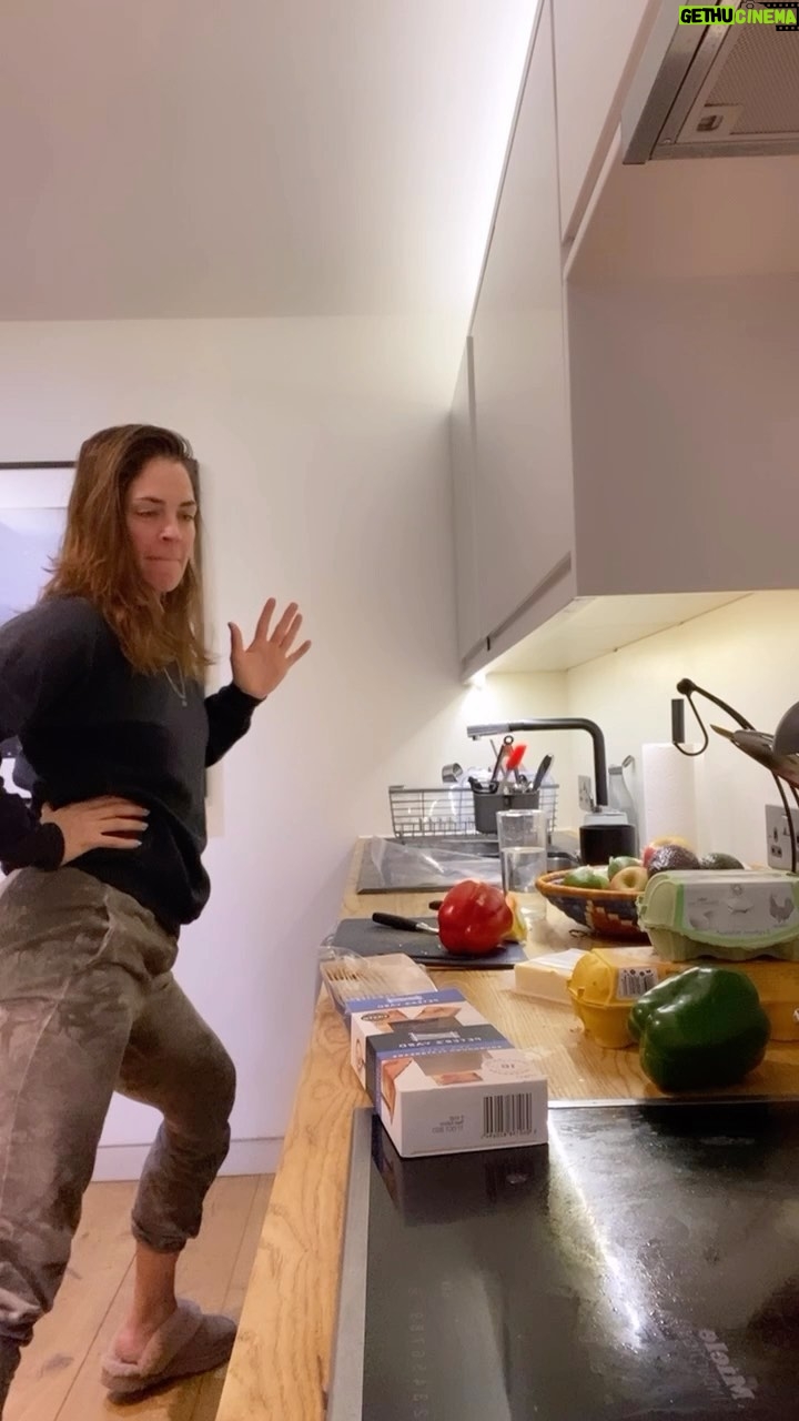 Kelly Thiebaud - 9K Likes - Choreographed dance moves and cooking classes coming soon #unholy