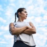Kelly Thiebaud Instagram – Hey you, I believe in you.  #newbalance #fitness #dontgiveup #goals #womenempowerment #takeaction