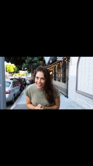 Kelly Thiebaud Instagram - This year, along with booking more work on tv shows and film, I’m hoping to expand into hosting my own travel, cooking or game show!! 🤞🏼This is part of a demo reel I put together. I hope you like it! 😆 @bravotv @foodnetwork @condenasttraveller @cntraveler @travelchannel @abcnetwork @padmalakshmi #topchef @eentertainment