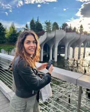 Kelly Thiebaud Instagram - From my first visit at 15, this city did something to me. It’s a feeling that’s hard to describe. And no matter how long until my next visit, New York City will always feel a part of my soul. Sad to leave but I’ll be back. Till next time NYC ❤️