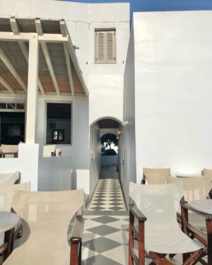 Kelly Thiebaud Instagram - Landscapes part 1: Milos, Greece. In my early 20’s I lived in Athens trying to make it as a model. I dreamed of going to the Greek Islands but was way too broke to even eat, so it never happened. Almost 20 years later, I made it! It’s more beautiful than I was expecting. A place I will hopefully be able to visit often. ✨🇬🇷 #islanddreams #milosisland