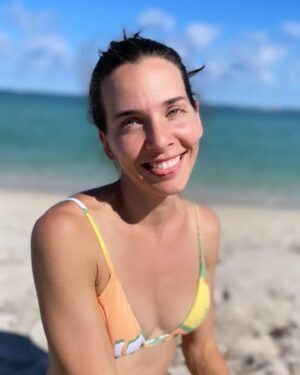 Kendra Santacruz Instagram - Un día de playa 🌊😎🌴
#Miamibeach