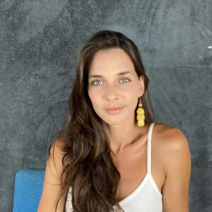Kendra Santacruz Instagram - Cuando te gusta la luz de tu casting y te sacas el estudio 🤪😅🥰
.
Había que aprovechar el baño 😝
.
#actress #casting #selftape #portrait #miami