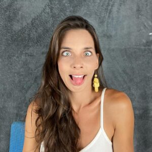 Kendra Santacruz Instagram - Cuando te gusta la luz de tu casting y te sacas el estudio 🤪😅🥰
.
Había que aprovechar el baño 😝
.
#actress #casting #selftape #portrait #miami
