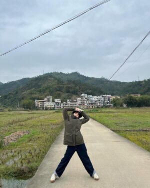 Kendra Sow Instagram - 人日快乐🐣
这是我的年三十晚，今年特别又充实的春节让我根本没时间刷手机
只想好好活在当下🤍