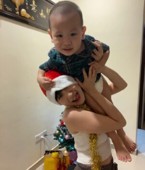Kendra Sow Instagram - 🍯🦦🪅💖🎄