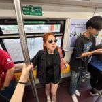 Kendra Sow Instagram - Ari是个很不错的小区涅 宁静但有很多个性小店和cafe 真好奇这面花墙的屋主是谁 每天那么多人在外面打卡拍照 屋主有何感想😂