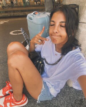 Kenza Saïb Couton Instagram - Saint-Louis, pizzas et diabolos menthe. 🎉♥️📢 #mesbelles #1erjourvsdernierjour