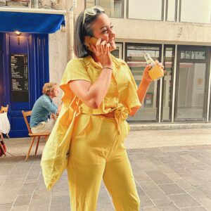 Kenza Saïb Couton Instagram - JULY 🌼💛