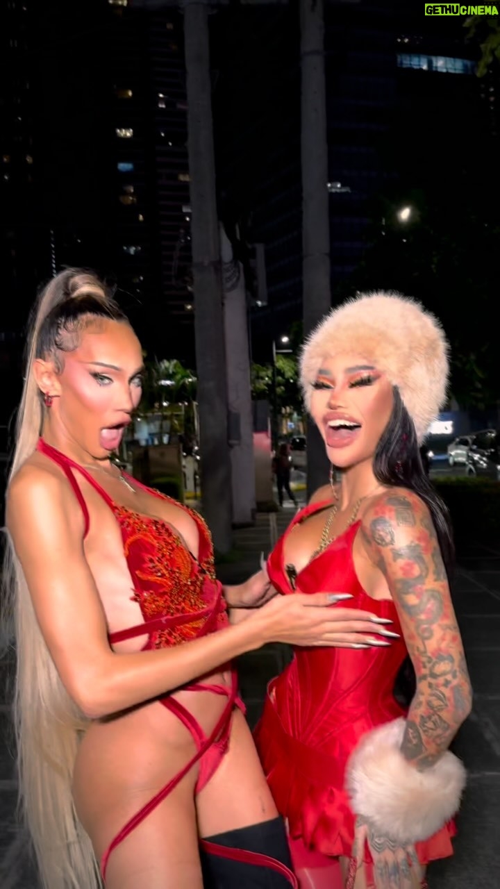 Kerri Colby - 59.3K Likes - True love is in Tranos Trantasy and Santanas Cuntasy DIBAAA @kerricolby
#DollShenanigans #DollDomination #Dollification