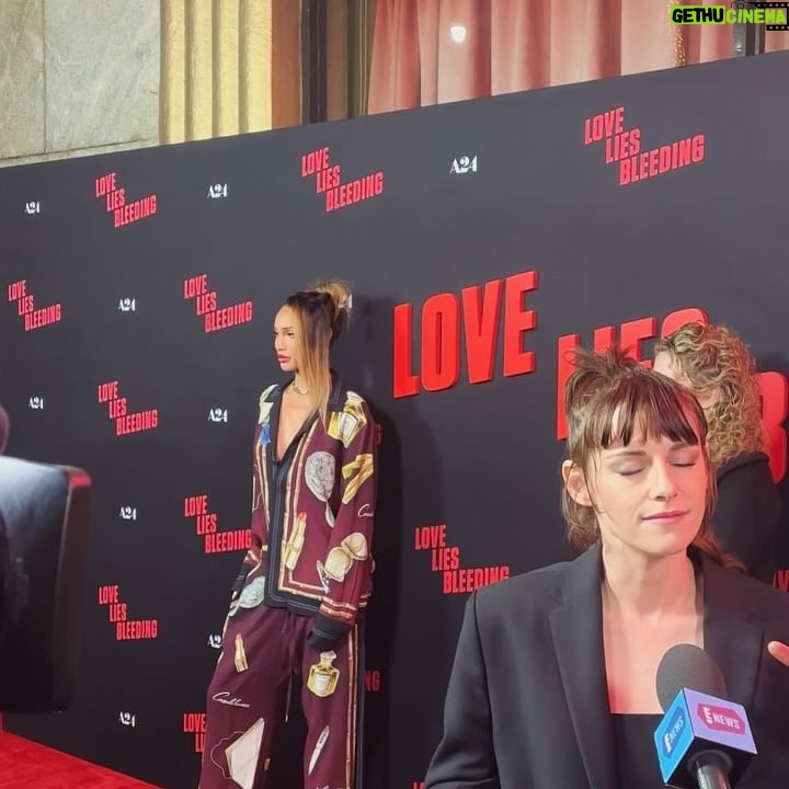 Kerri Colby Instagram - Love Lies Bleeding…. SCREAMING 🚨🙀 @a24 thanks for having me