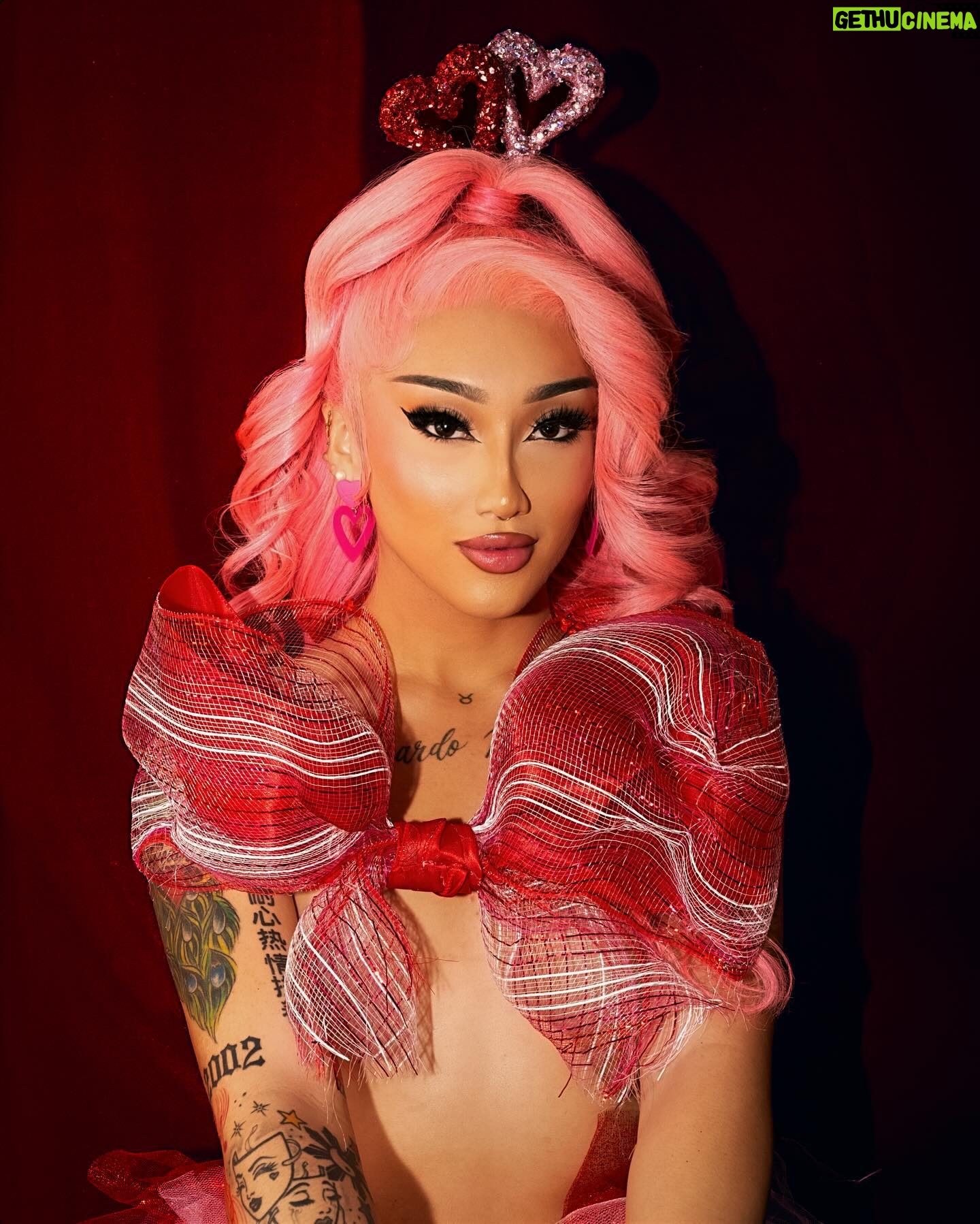 Kerri Colby - 27.2K Likes - Hugs, Kisses & Valentines Wishes ♥️🎀💋
Photography: @_orbel