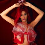 Kerri Colby Instagram – Hugs, Kisses & Valentines Wishes ♥️🎀💋

Photography: @_orbel