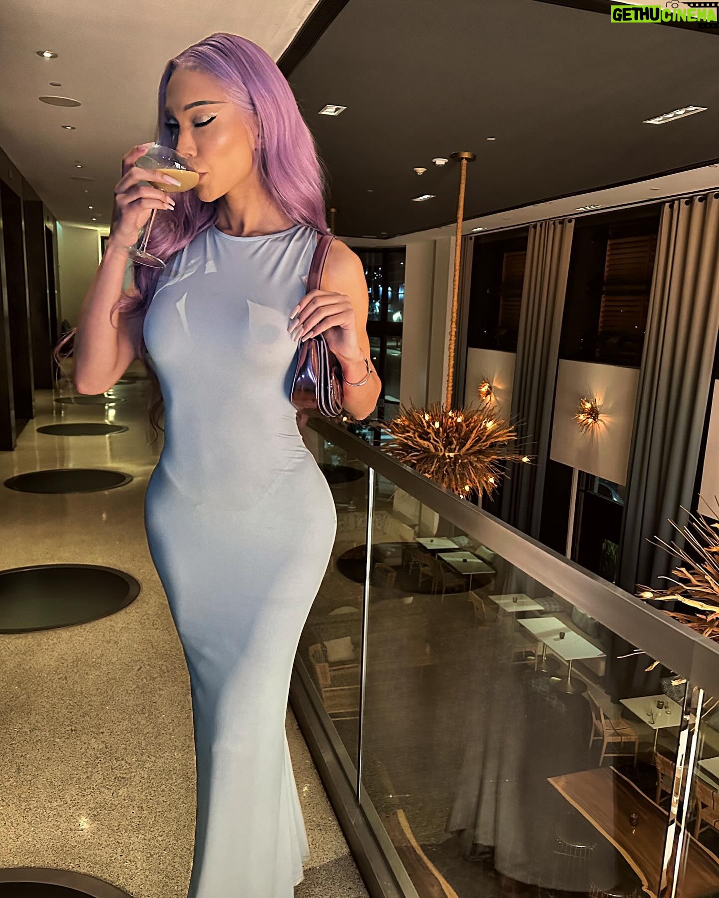 Kerri Colby - 29.9K Likes - Yes, and? 🍸💗