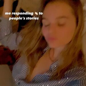 Kerris Dorsey Instagram - this is your brain on drugs (the internet)