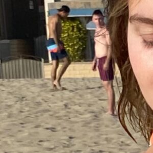Kerris Dorsey Instagram - socially distant but they still interested 😘😘😘😘