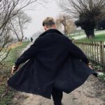 Kerry Ingram Instagram - Winter walks❄️