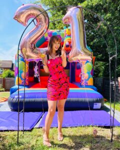 Kerry Ingram Instagram - Was supposed to be in a beach side villa in Ibiza rn but I guess a bouncy castle and piñata in the garden will do😂🥂