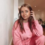 Kerry Ingram Instagram - Oh look I changed my hair again💀 #ohpolly #teamboandtee #pr